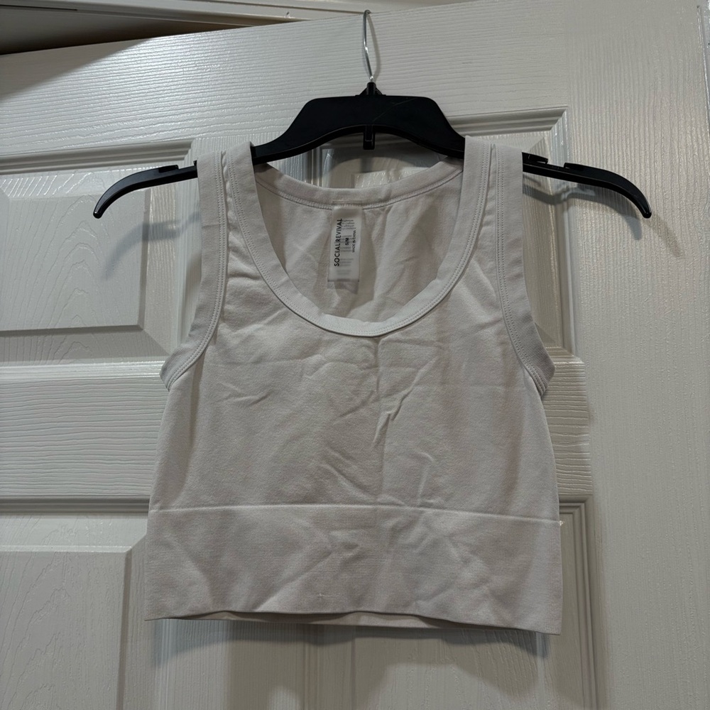 White & Black Tanktop Bundle